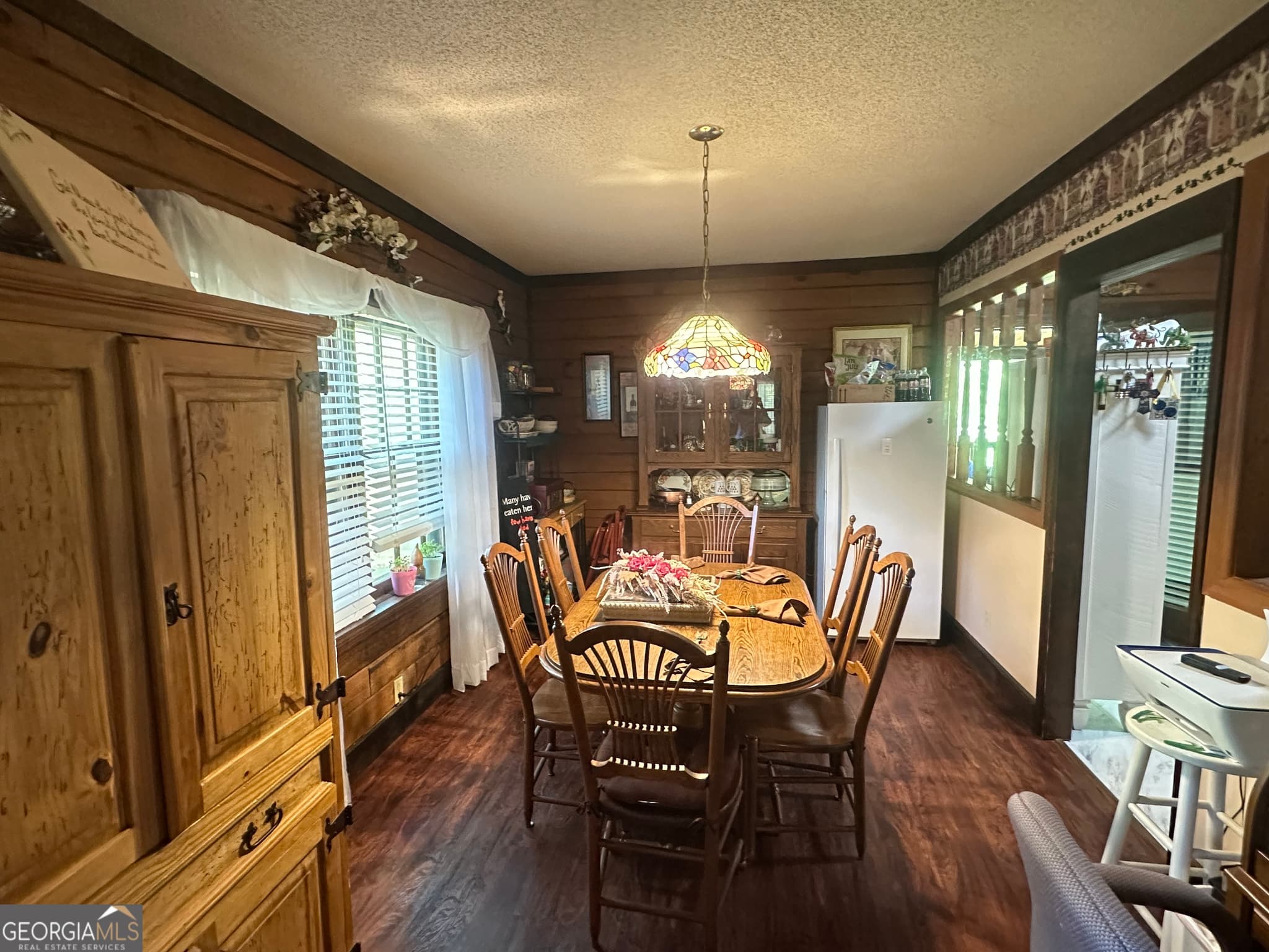 3 bedroom, 3 bathroom, 2,700 sq ft single family residence for sale at 10291 Whitehouse Parkway, Woodbury, GA 30293 — photo 3