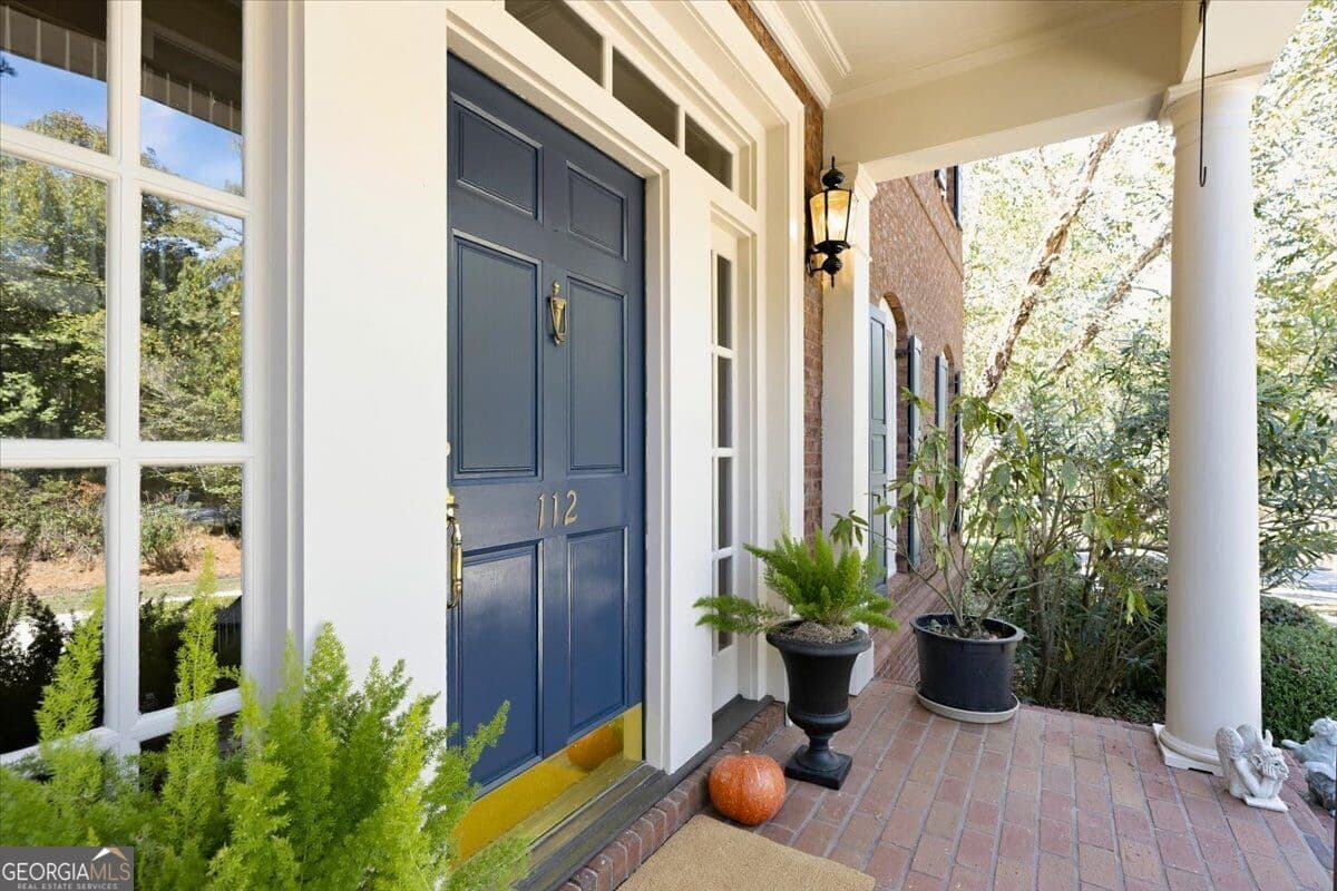 5 bedroom, 4.5 bathroom, 6,250 sq ft single family residence for sale at 112 Gleneagles Circle, Macon, GA 31210 — photo 2