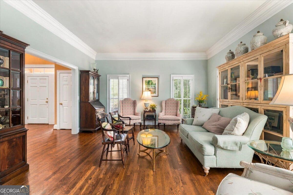 5 bedroom, 4.5 bathroom, 6,250 sq ft single family residence for sale at 112 Gleneagles Circle, Macon, GA 31210 — photo 10