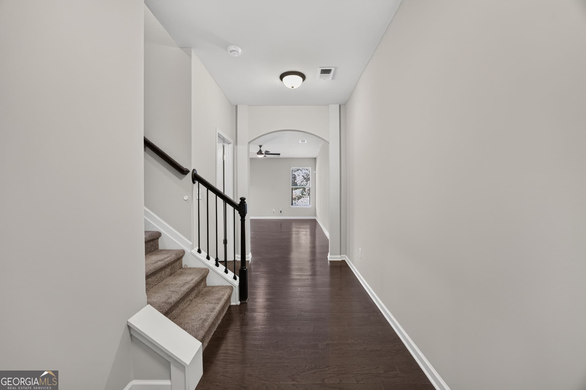 3 bedroom, 2.5 bathroom, 2,116 sq ft single family residence for sale at 7113 Creeksong Drive, Douglasville, GA 30134 — photo 3