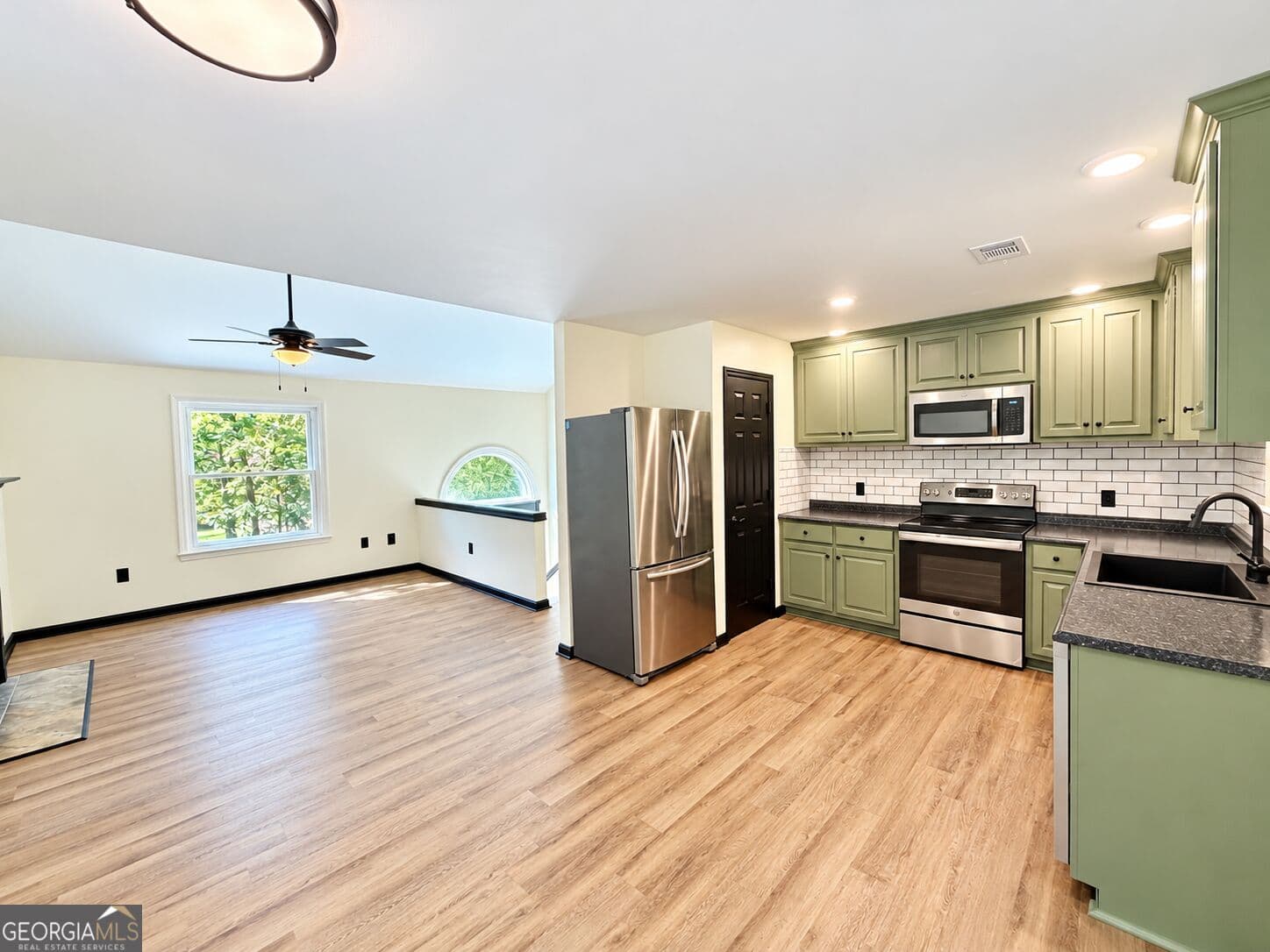 4 bedroom, 2 bathroom, 1,359 sq ft single family residence for rent at 20 Teal Court, Monticello, GA 31064 for $2,400 a month — photo 7