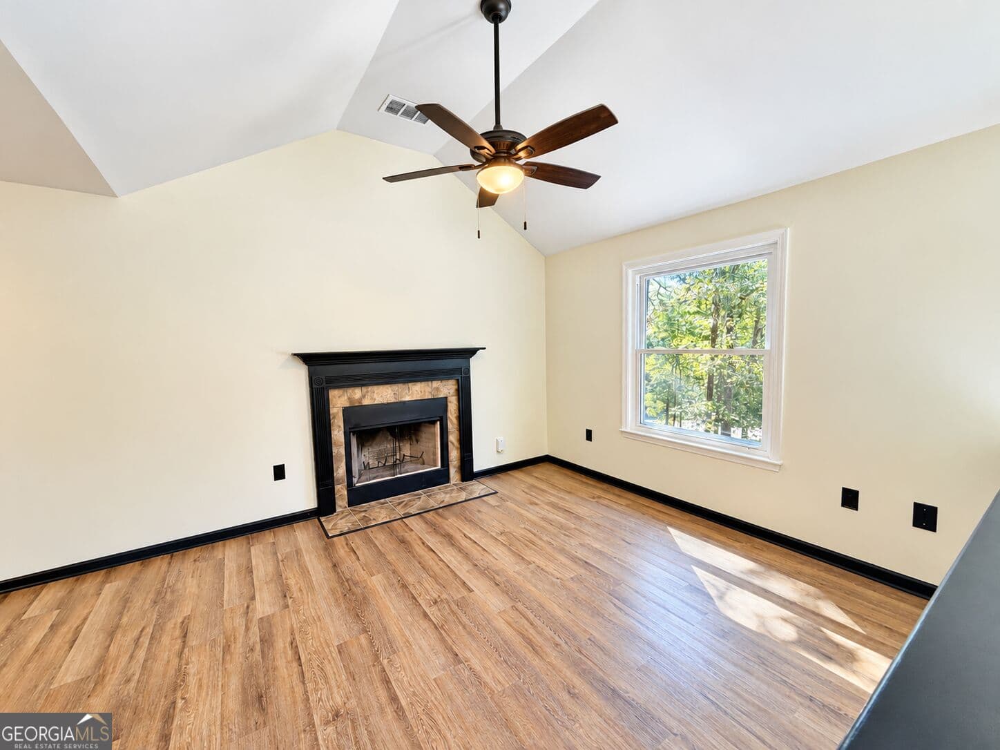 4 bedroom, 2 bathroom, 1,359 sq ft single family residence for rent at 20 Teal Court, Monticello, GA 31064 for $2,400 a month — photo 3