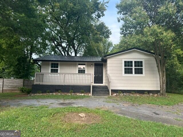 2 bedroom, 1 bathroom, 628 sq ft single family residence for rent at 101 Hardy Avenue, Rome, GA 30161 for $1,100 a month — photo 1 of 1