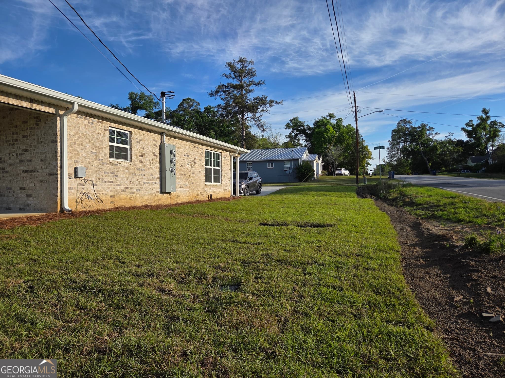2 bedroom, 2 bathroom, 1,000 sq ft triplex for rent at 401 E Seventh Street, Vidalia, GA 30474 for $1,200 a month — photo 3