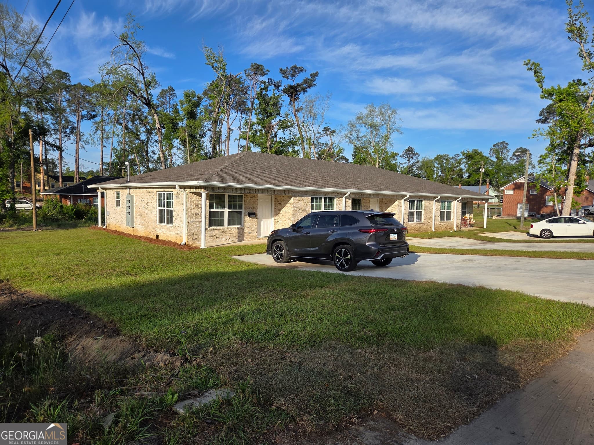 2 bedroom, 2 bathroom, 1,000 sq ft triplex for rent at 401 E Seventh Street, Vidalia, GA 30474 for $1,200 a month — photo 1 of 22