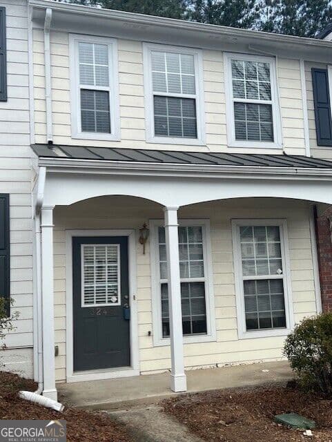 2 bedroom, 2.5 bathroom, 1,312 sq ft townhouse for rent at 3248 Hidden Cove Circle, Peachtree Corners, GA 30092 for $1,750 a month — photo 2