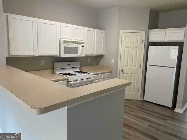 2 bedroom, 2.5 bathroom, 1,312 sq ft townhouse for rent at 3248 Hidden Cove Circle, Peachtree Corners, GA 30092 for $1,750 a month — photo 8