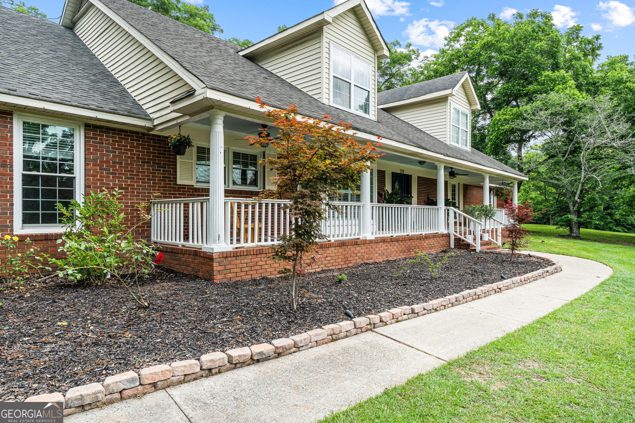 6 bedroom, 4 bathroom, 4,328 sq ft single family residence for sale at 300 GA Highway 42, Byron, GA 31008 — photo 9
