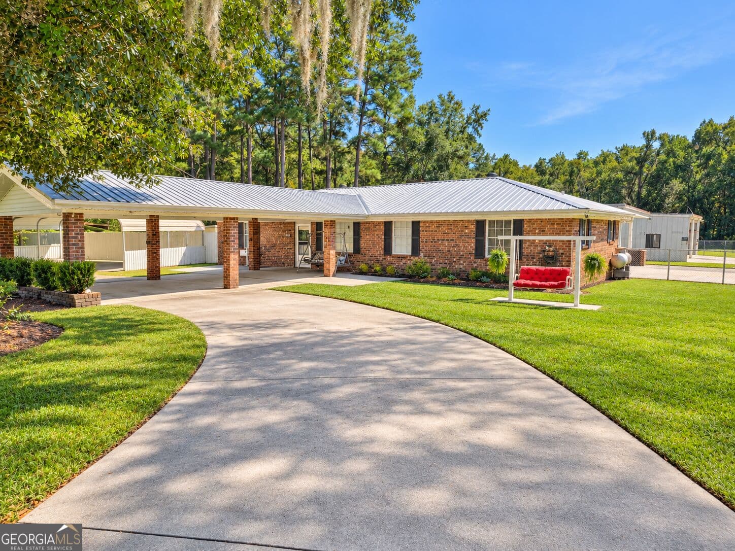 3 bedroom, 2 bathroom, 2,508 sq ft single family residence for sale at 440 Pecan Lane, Guyton, GA 31312