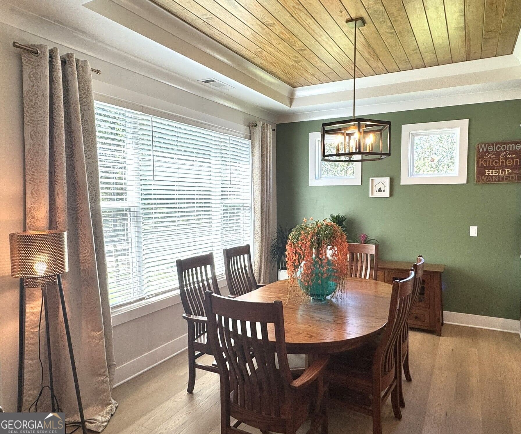 4 bedroom, 3.5 bathroom single family residence for sale at 13 Cranford Circle, Cartersville, GA 30120 — photo 7