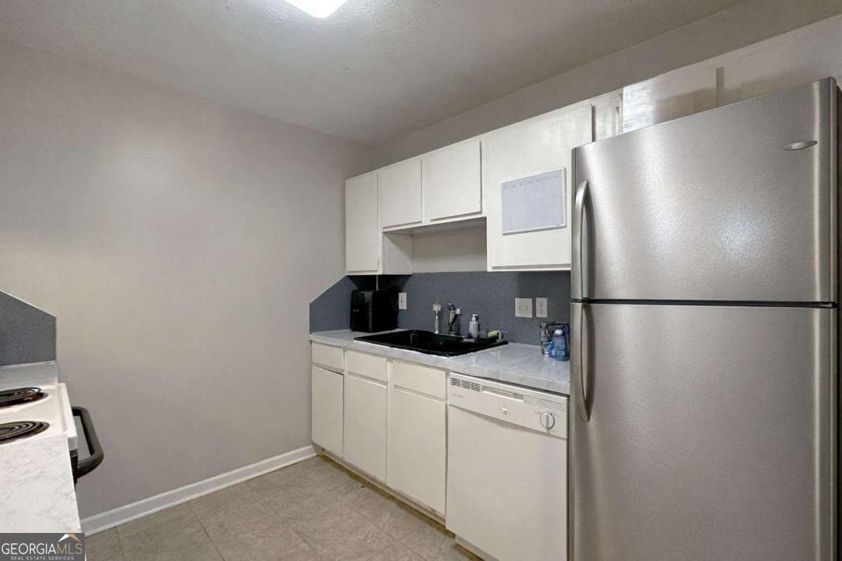 2 bedroom, 2 bathroom, 1,244 sq ft single family residence for sale at 4815 Drew Avenue, Columbus, GA 31904 — photo 6