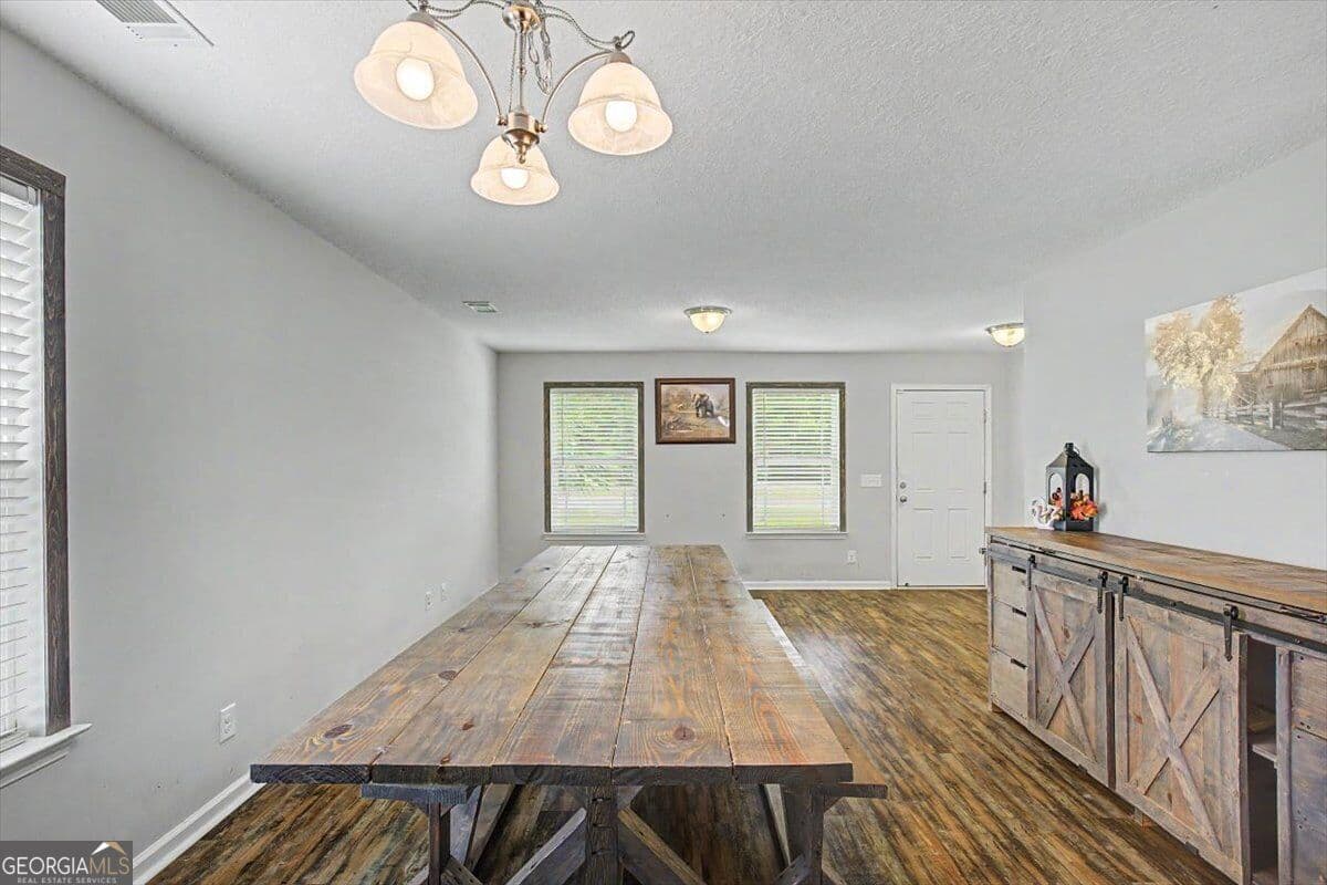 4 bedroom, 2.5 bathroom, 2,652 sq ft single family residence under contract at 7 NW Oxbow Drive, Ludowici, GA 31316 — photo 6