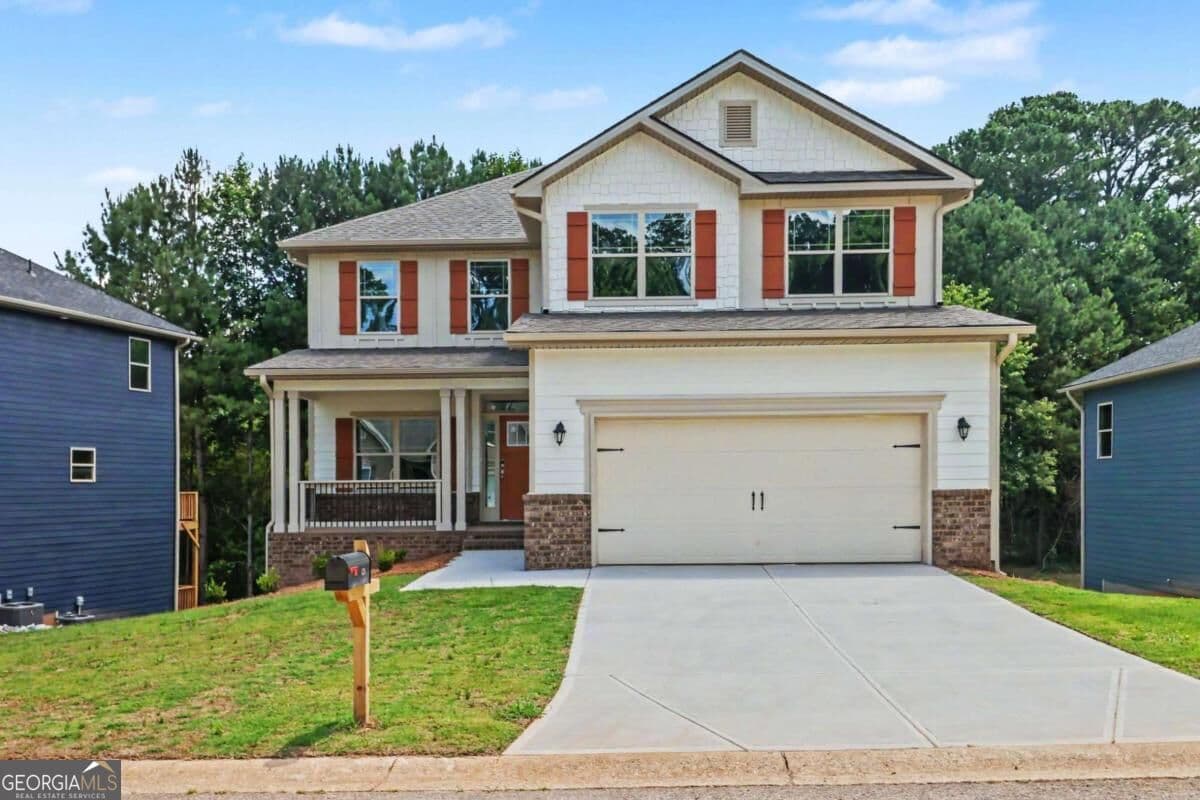 6 bedroom, 4.5 bathroom, 3,681 sq ft single family residence for sale at 426 Magnolia Grove Place, Cornelia, GA 30531