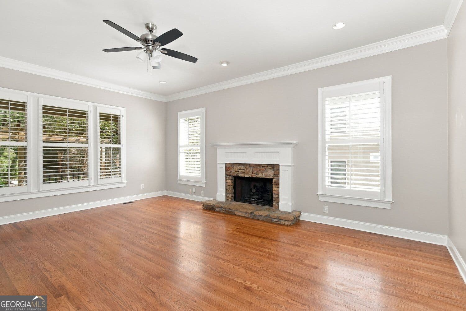 4 bedroom, 3.5 bathroom, 3,738 sq ft single family residence for sale at 1442 Hedgewood Lane, Kennesaw, GA 30152 — photo 9