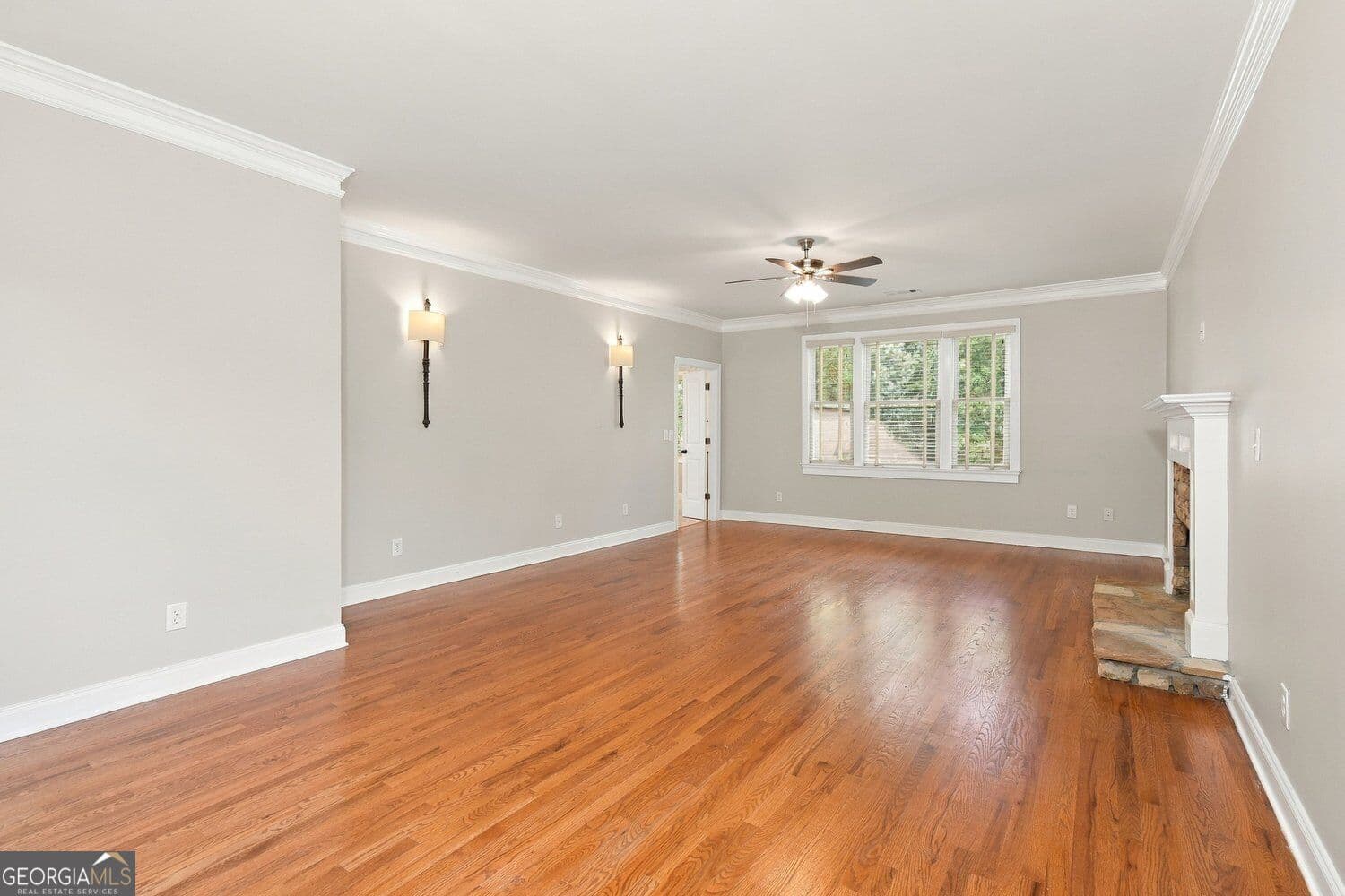4 bedroom, 3.5 bathroom, 3,738 sq ft single family residence for sale at 1442 Hedgewood Lane, Kennesaw, GA 30152 — photo 10