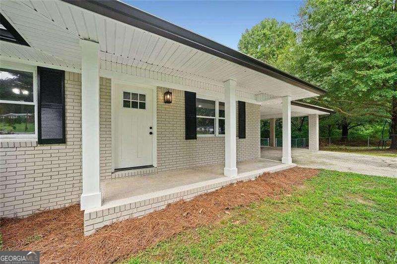 3 bedroom, 2 bathroom, 1,400 sq ft single family residence sold at 1016 Sapphire Street, Villa Rica, GA 30180