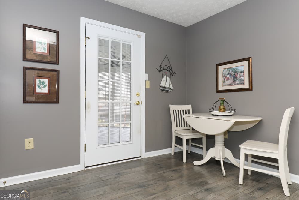 3 bedroom, 2 bathroom, 1,468 sq ft single family residence under contract at 504 Rue Chalet, Lavonia, GA 30553 — photo 7