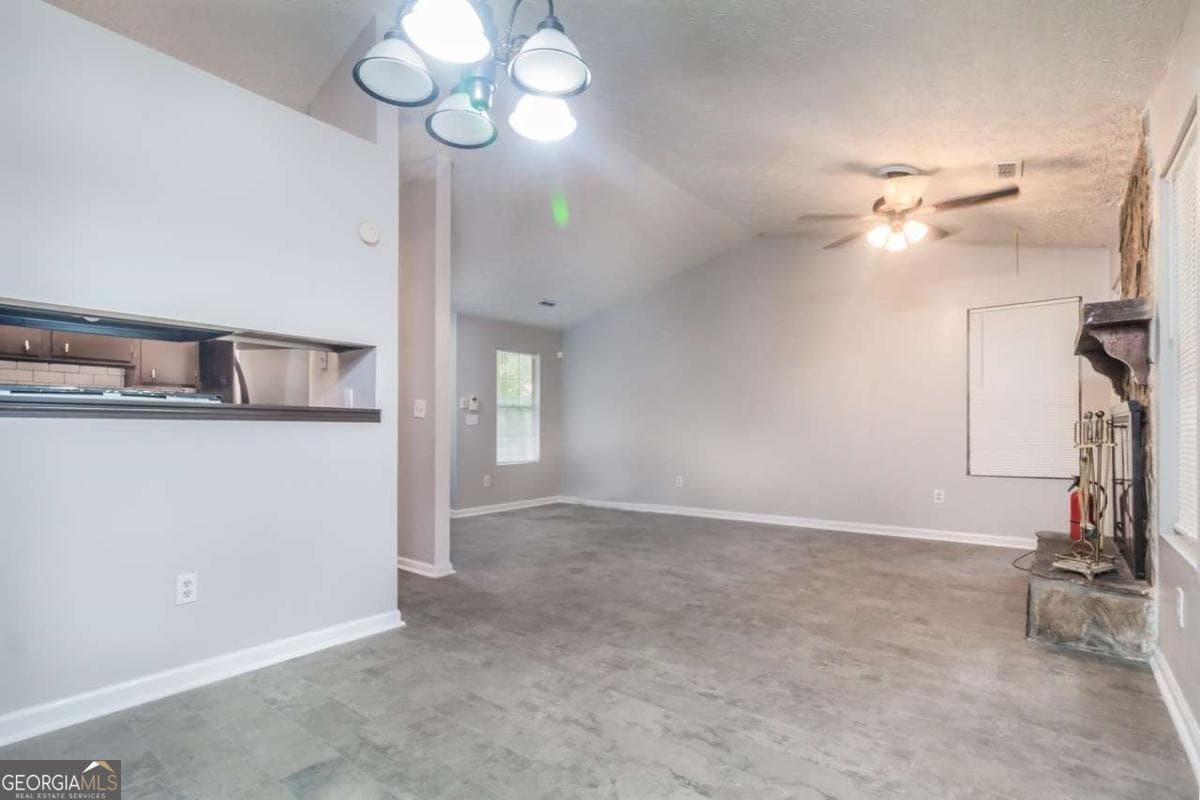 3 bedroom, 2 bathroom, 1,208 sq ft duplex for rent at 5437 Glen Haven Drive, Atlanta, GA 30349 for $1,500 a month — photo 4