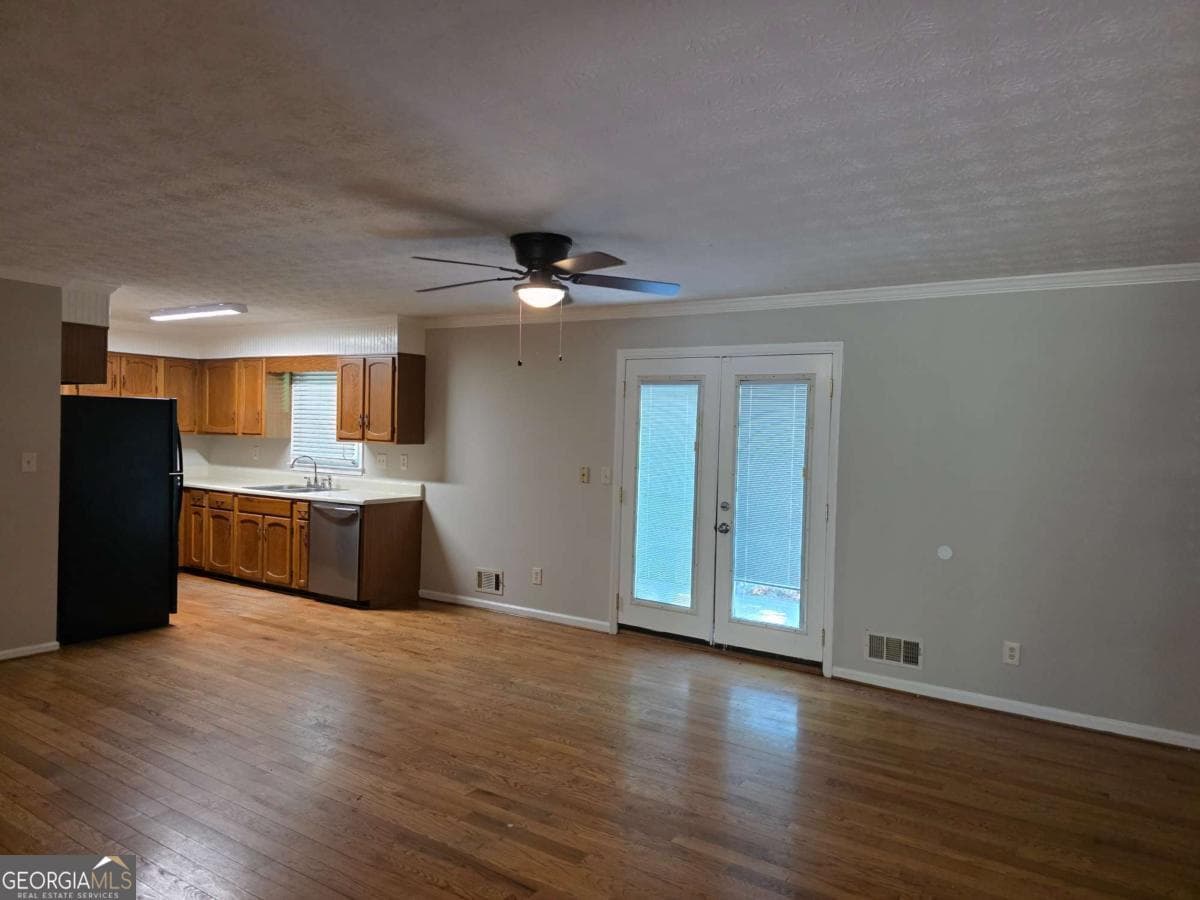 3 bedroom, 2 bathroom, 1,396 sq ft single family residence for rent at 1695 Underwood Drive, Conyers, GA 30013 for $1,850 a month — photo 7