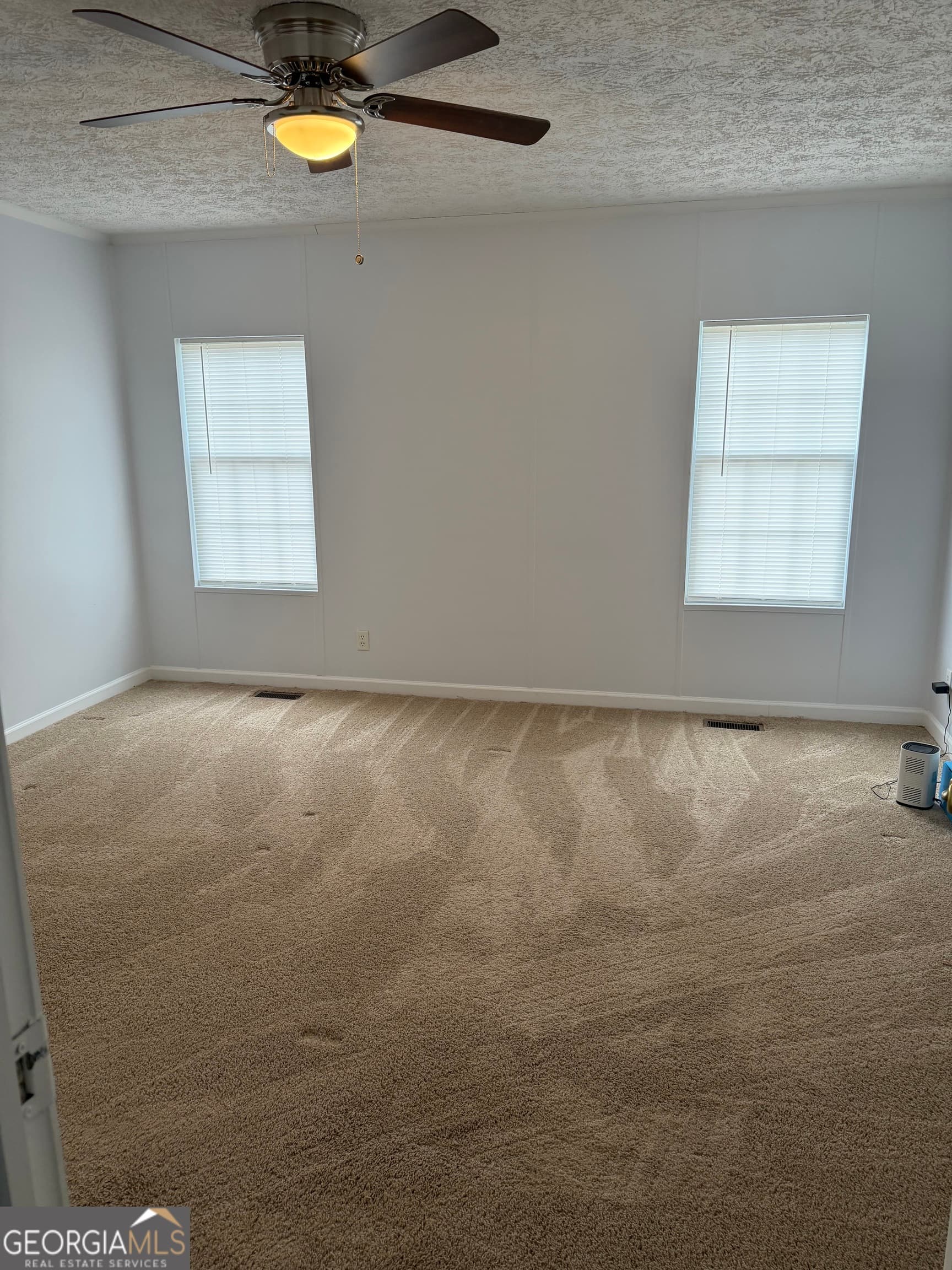 3 bedroom, 2 bathroom, 1,568 sq ft manufactured home,single family residence for sale at 175 Sidney Lanier Drive, Oxford, GA 30054 — photo 7