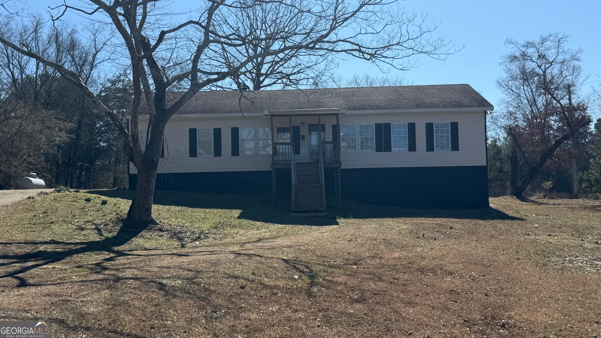3 bedroom, 2 bathroom, 1,568 sq ft manufactured home,single family residence for sale at 175 Sidney Lanier Drive, Oxford, GA 30054