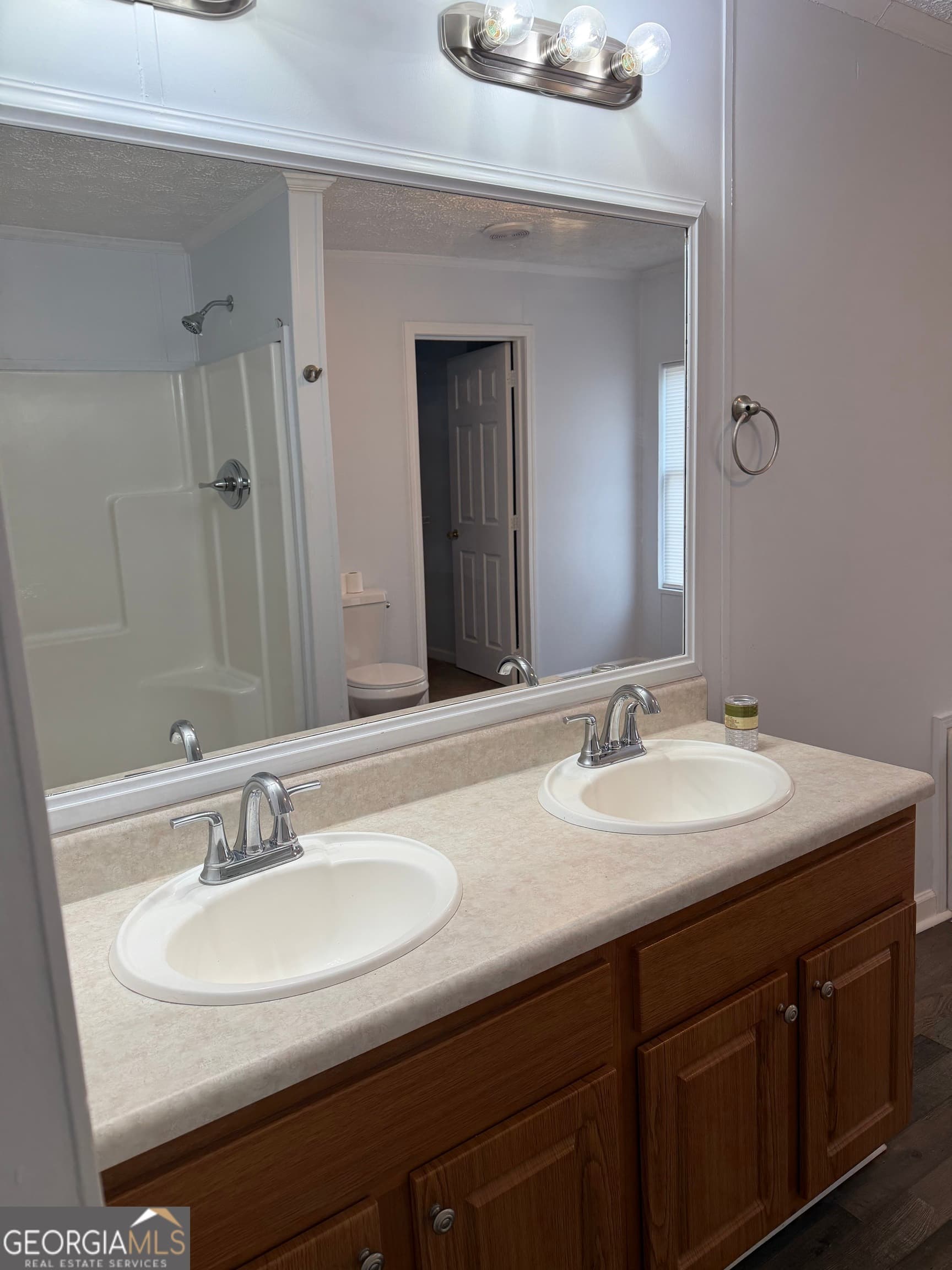 3 bedroom, 2 bathroom, 1,568 sq ft manufactured home,single family residence for sale at 175 Sidney Lanier Drive, Oxford, GA 30054 — photo 5