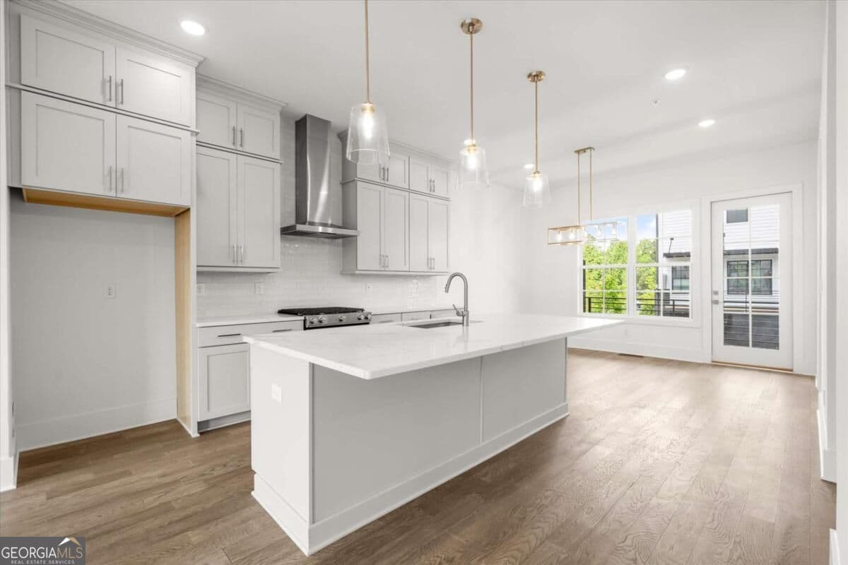 4 bedroom, 3.5 bathroom townhouse for sale at 433 Mezzo Lane 85, Alpharetta, GA 30009 — photo 9