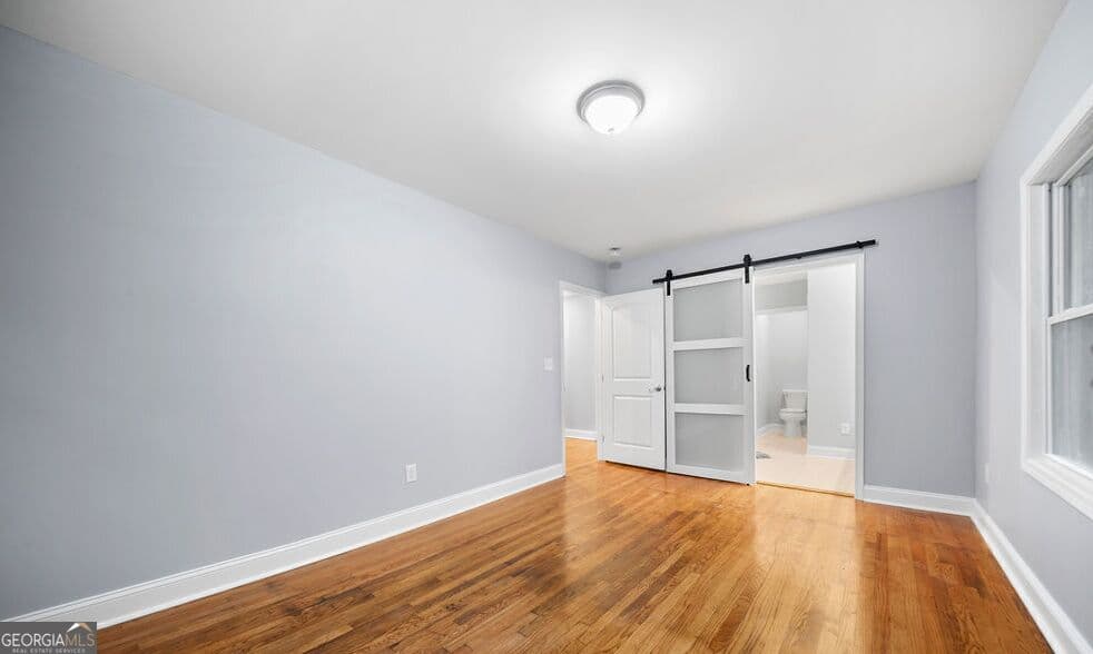5 bedroom, 3 bathroom, 2,004 sq ft single family residence for sale at 2319 Beecher Road, Atlanta, GA 30311 — photo 7