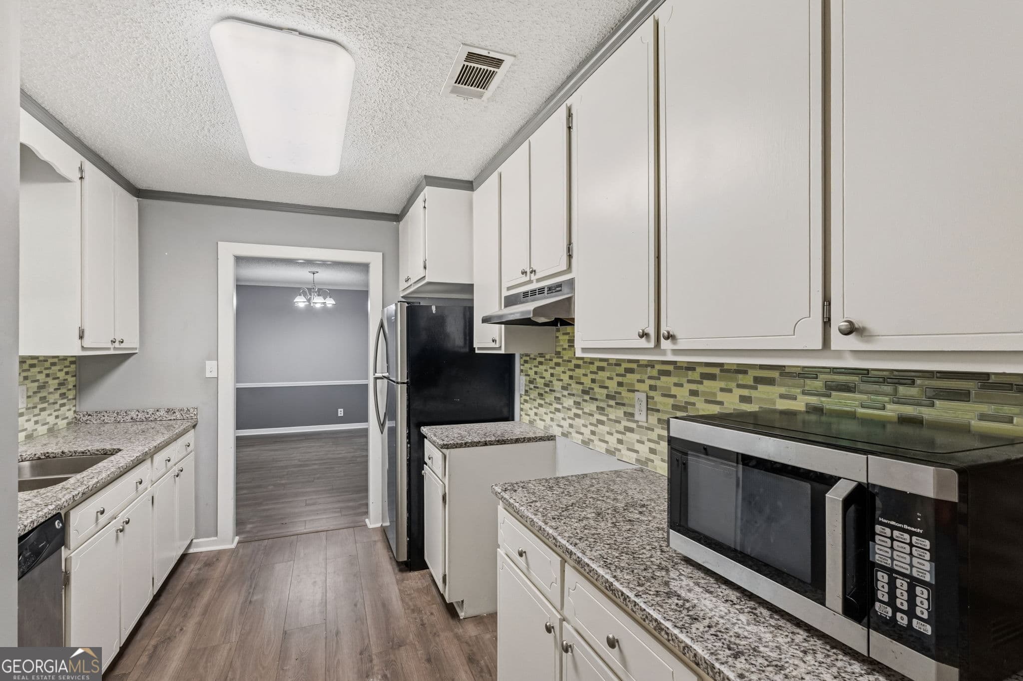 3 bedroom, 2 bathroom, 1,530 sq ft single family residence for sale at 121 Girl Scout Road, Lizella, GA 31052 — photo 10