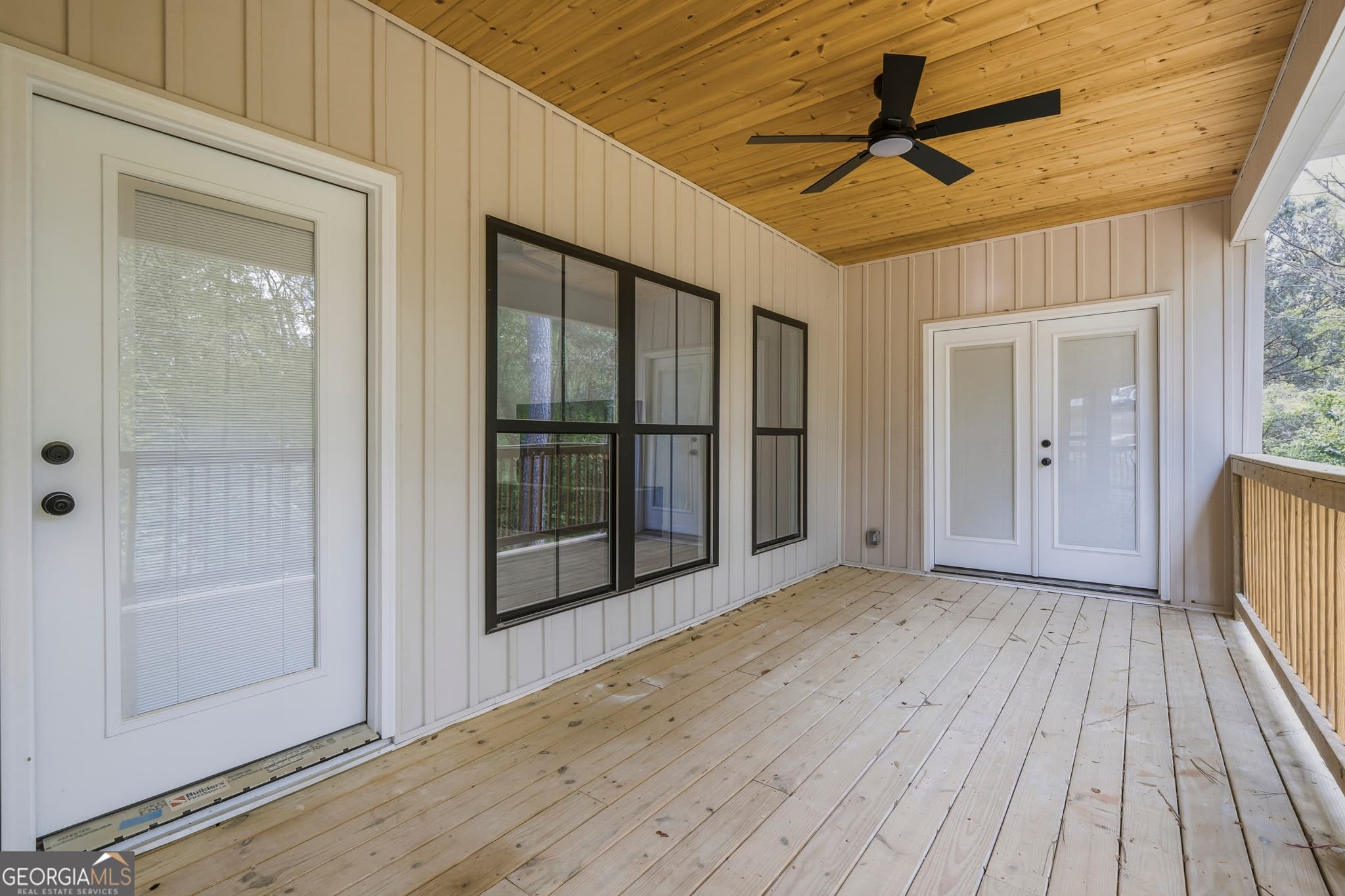 5 bedroom, 2.5 bathroom, 2,748 sq ft single family residence for sale at 272 Clinton Crossing Drive, Gray, GA 31032 — photo 10
