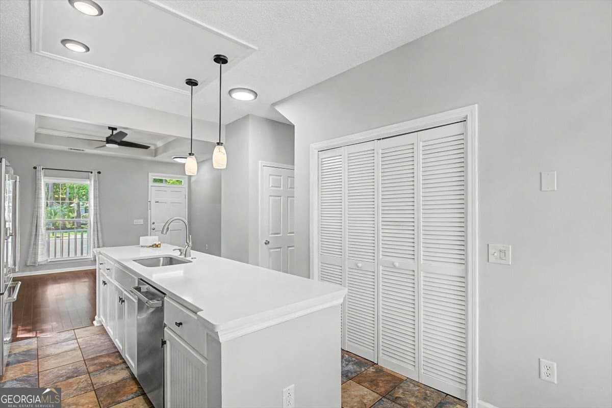 3 bedroom, 2 bathroom, 1,331 sq ft single family residence for sale at 90 Brisbon Hall Drive, Richmond Hill, GA 31324 — photo 8