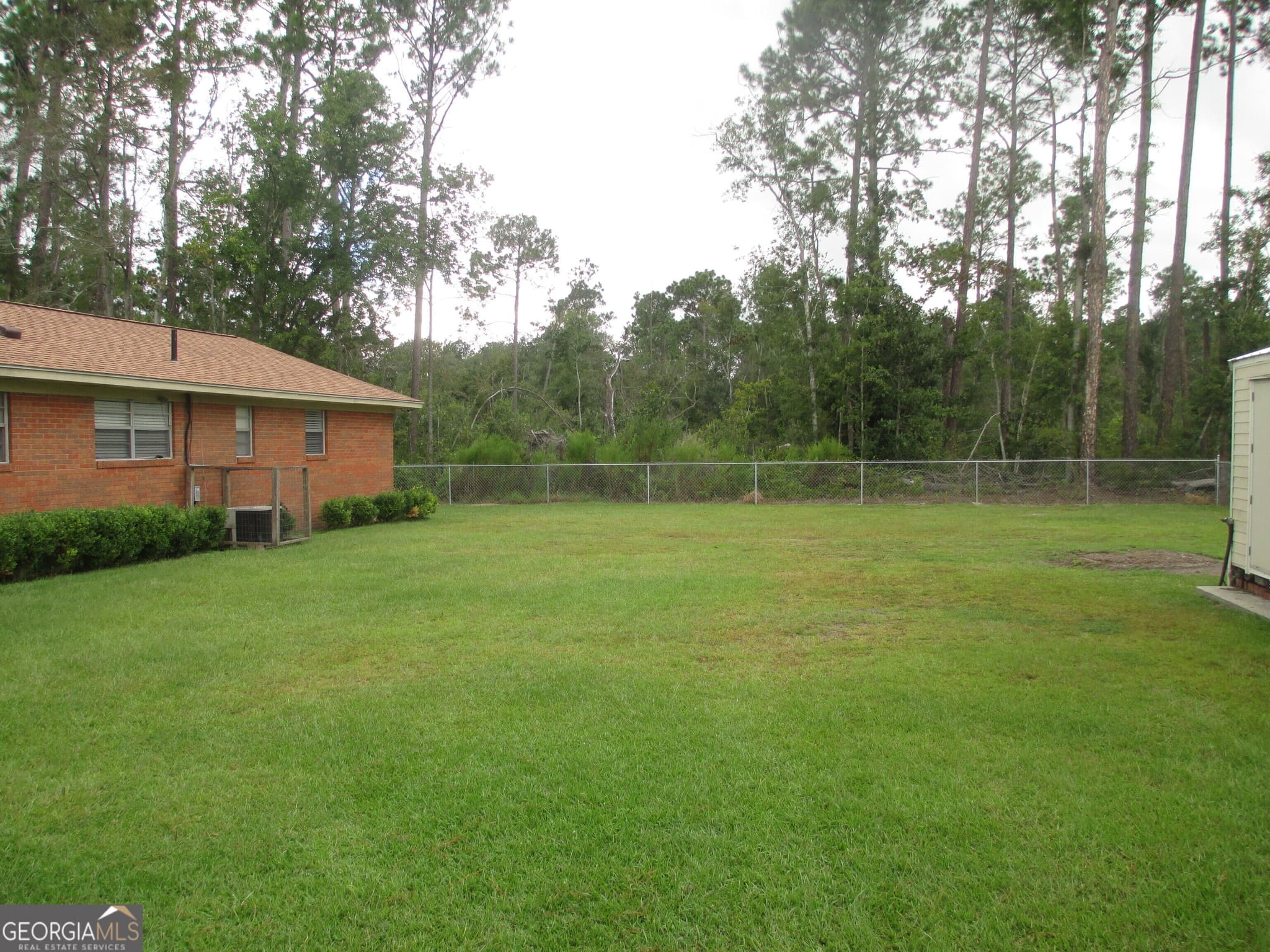 3 bedroom, 1.5 bathroom, 1,456 sq ft single family residence for sale at 94 S Miller Street, Hazlehurst, GA 31539 — photo 8