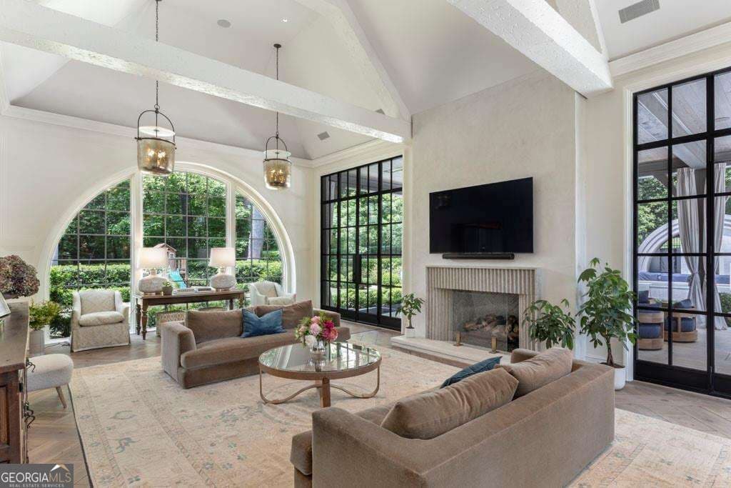 6 bedroom, 8.5 bathroom, 9,400 sq ft single family residence for sale at 365 King Road, Atlanta, GA 30342 — photo 9