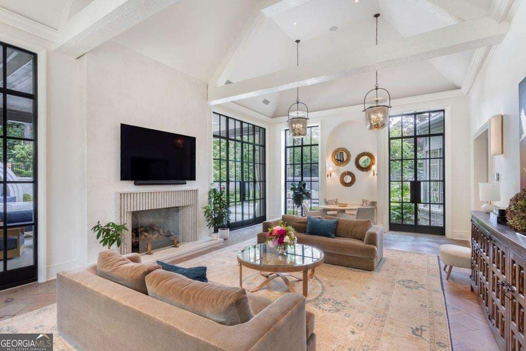 6 bedroom, 8.5 bathroom, 9,400 sq ft single family residence for sale at 365 King Road, Atlanta, GA 30342 — photo 8