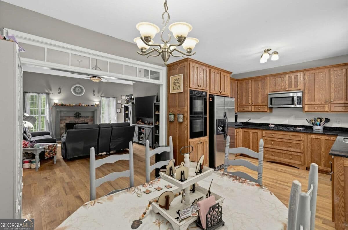 4 bedroom, 3 bathroom, 2,159 sq ft single family residence for sale at 542 Calloway Terrace, Rockmart, GA 30153 — photo 7