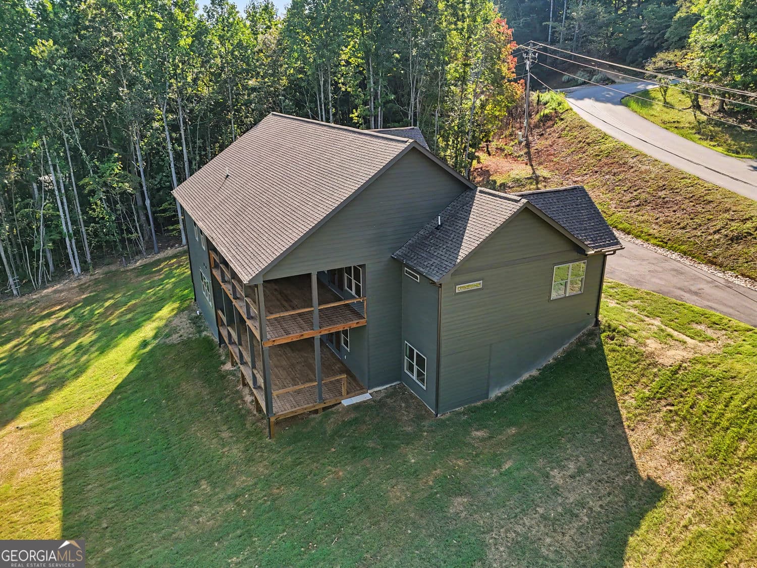 4 bedroom, 4 bathroom, 3,200 sq ft single family residence for sale at 1306 Ramey Mtn Road, Hiawassee, GA 30546 — photo 5