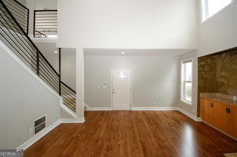 3 bedroom, 2.5 bathroom, 2,621 sq ft single family residence for rent at 1354 Brookhaven Village Circle, Brookhaven, GA 30319 for $3,495 a month — photo 9