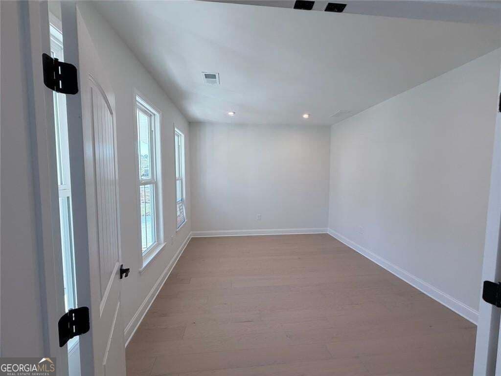 5 bedroom, 3.5 bathroom, 3,640 sq ft single family residence for sale at 167 Wood Grove Lane, Canton, GA 30114 — photo 9