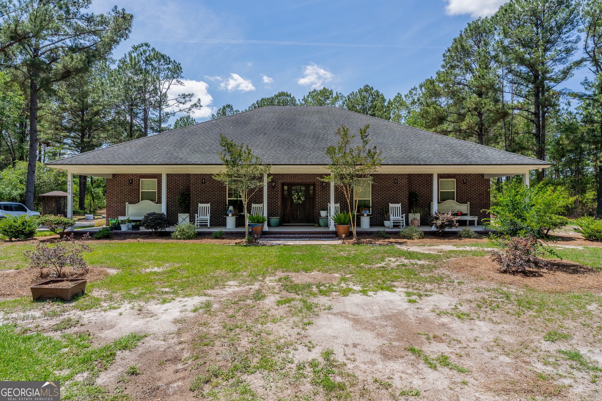 3 bedroom, 2 bathroom, 2,558 sq ft single family residence for sale at 5512 Newton Road, Blackshear, GA 31516