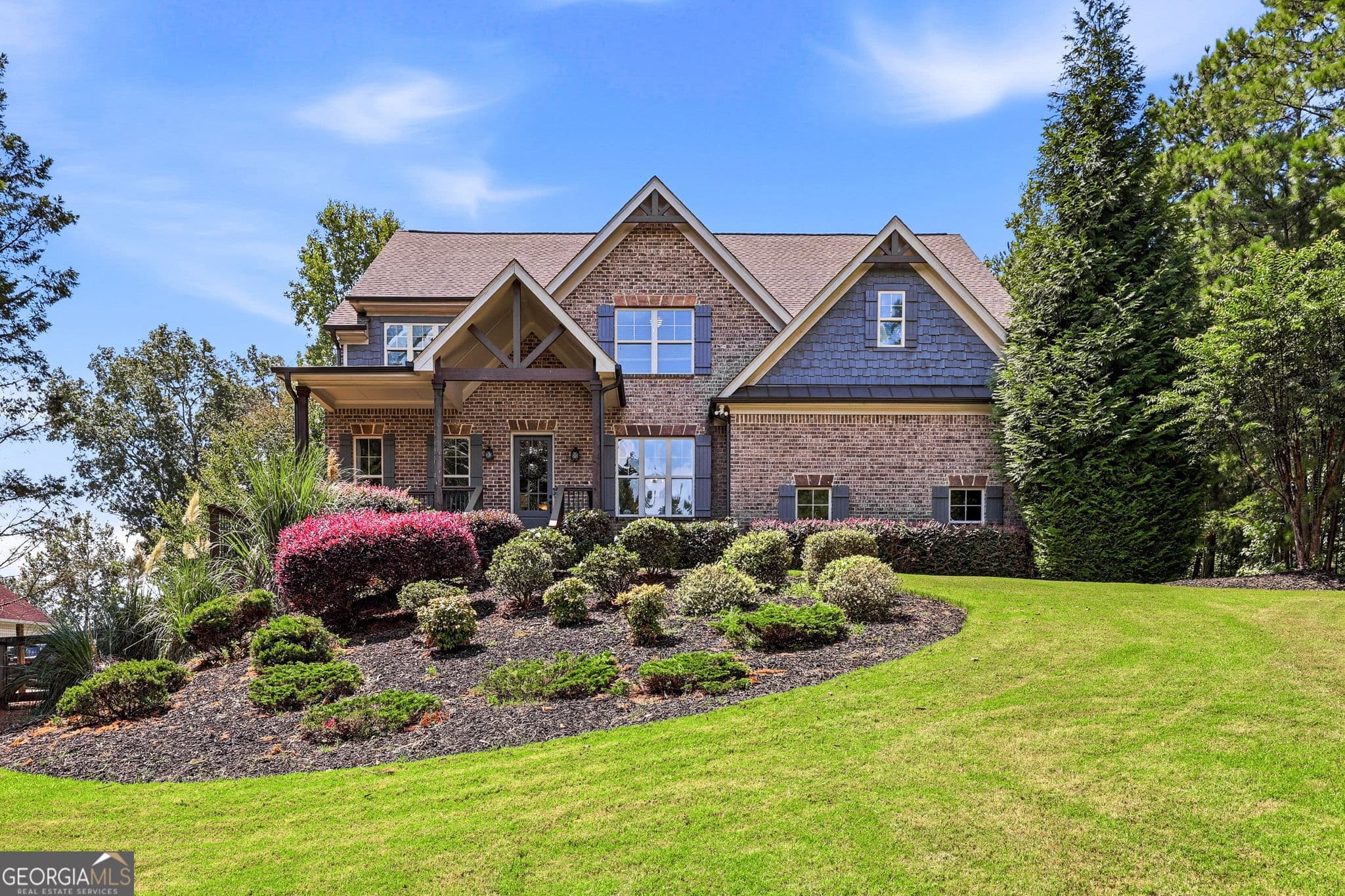 5 bedroom, 5.5 bathroom, 5,100 sq ft single family residence for sale at 5296 Frazer Road, Buford, GA 30518 — photo 3