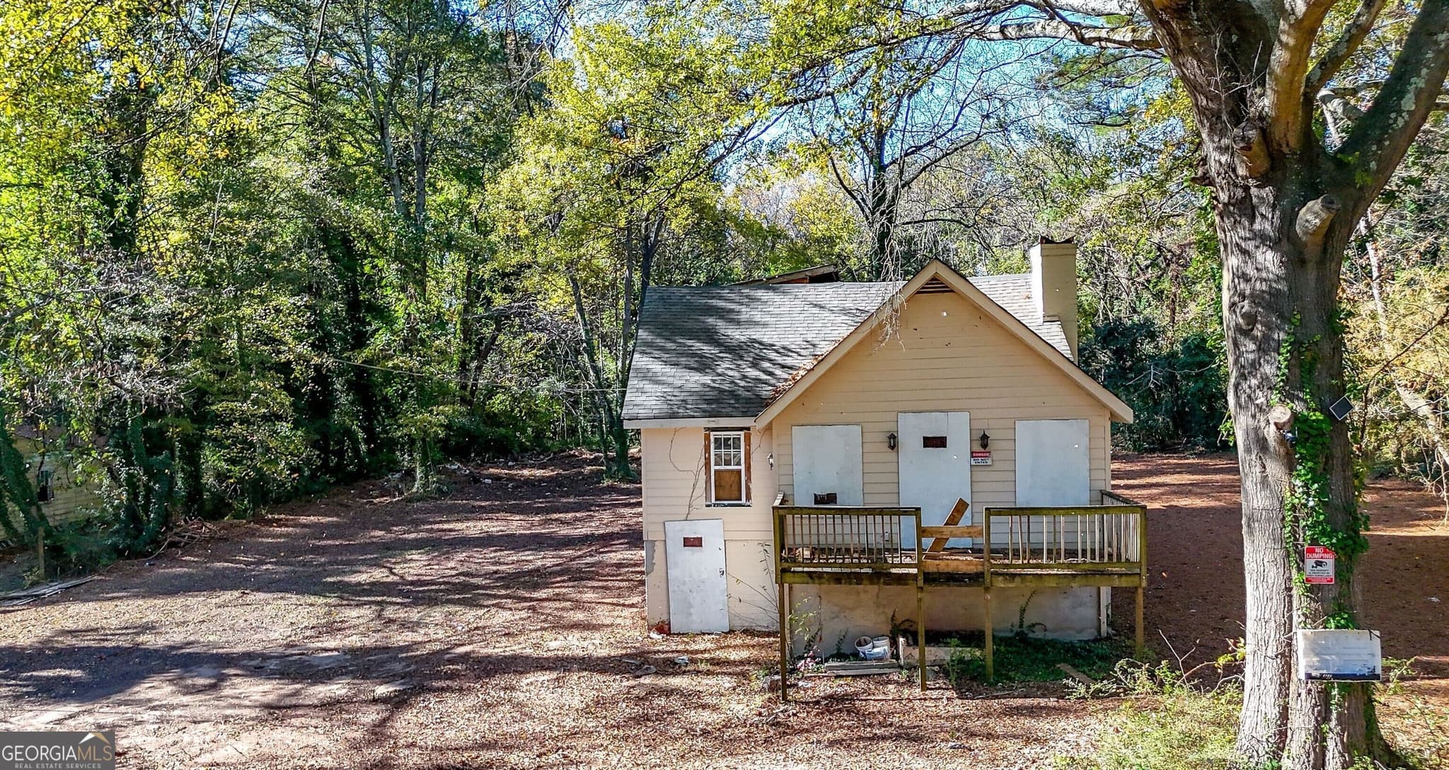 5 bedroom, 2 bathroom, 1,436 sq ft single family residence for sale at 2905 Waters Road, Atlanta, GA 30354