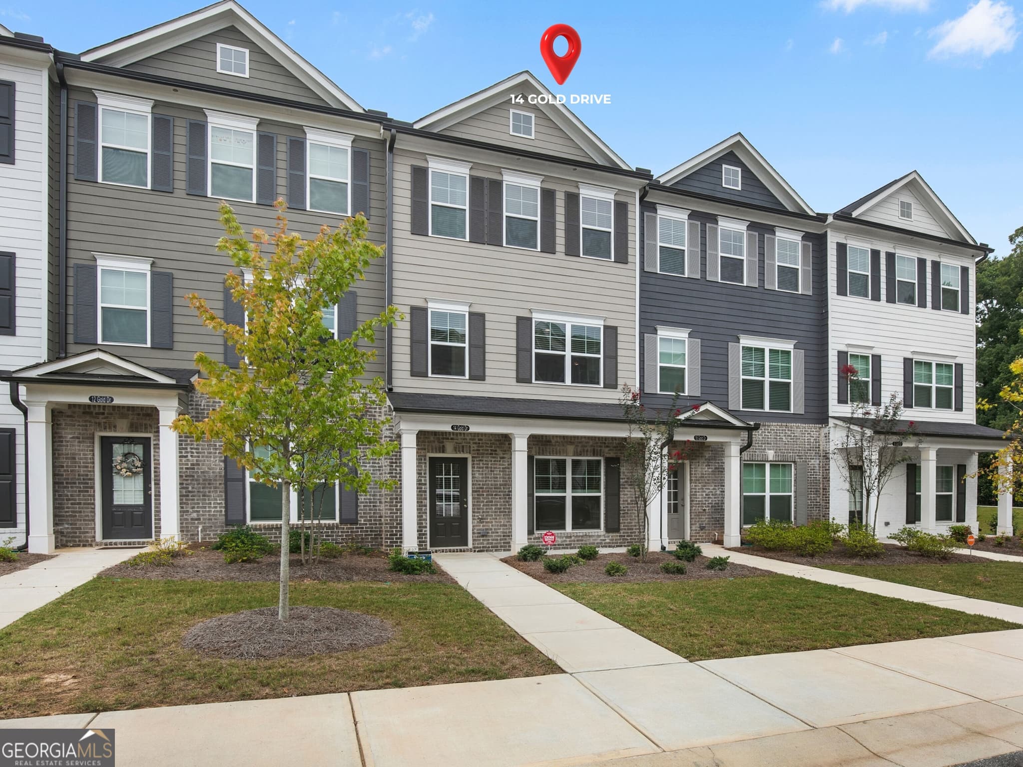 3 bedroom, 3.5 bathroom, 2,000 sq ft townhouse for rent at 14 Gold Drive, Newnan, GA 30265 for $2,250 a month — photo 2