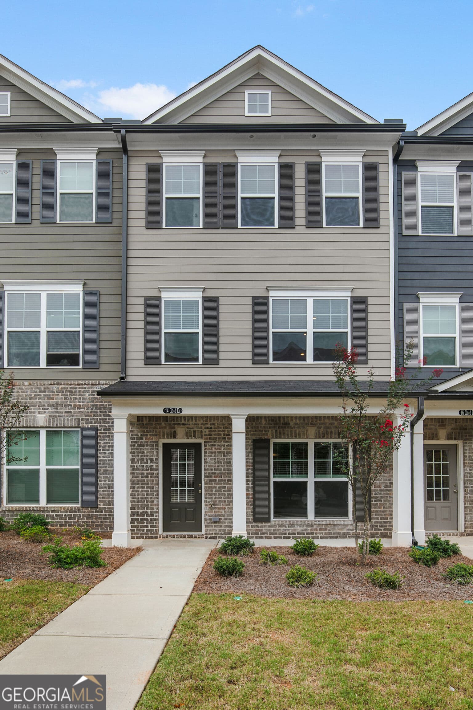 3 bedroom, 3.5 bathroom, 2,000 sq ft townhouse for rent at 14 Gold Drive, Newnan, GA 30265 for $2,250 a month — photo 5