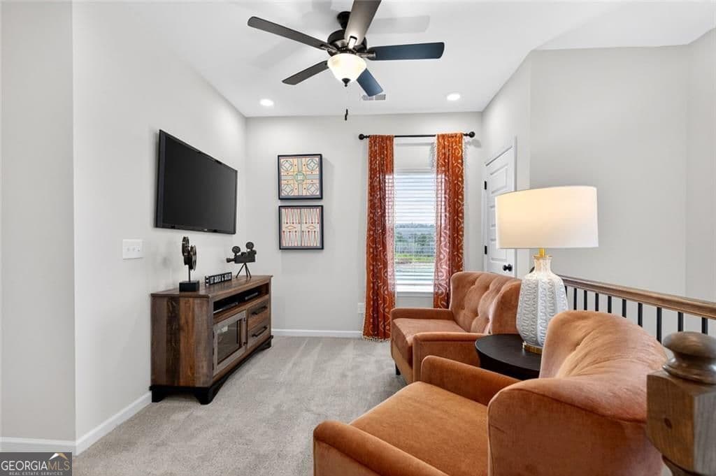 3 bedroom, 2.5 bathroom, 1,813 sq ft single family residence for sale at 207 Roy Drive, Calhoun, GA 30701 — photo 9