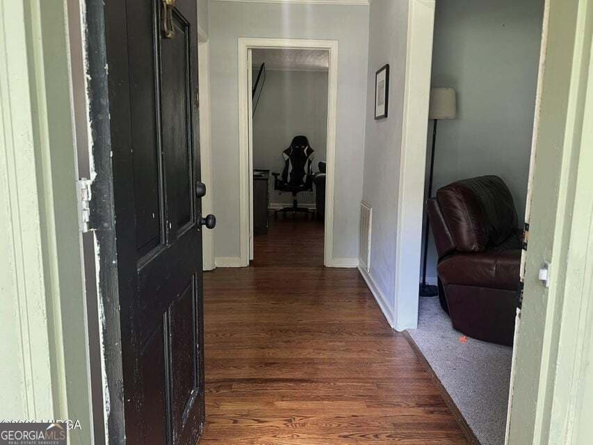 4 bedroom, 2.5 bathroom, 2,673 sq ft single family residence for sale at 4915 Wesleyan Drive, Macon, GA 31210 — photo 2