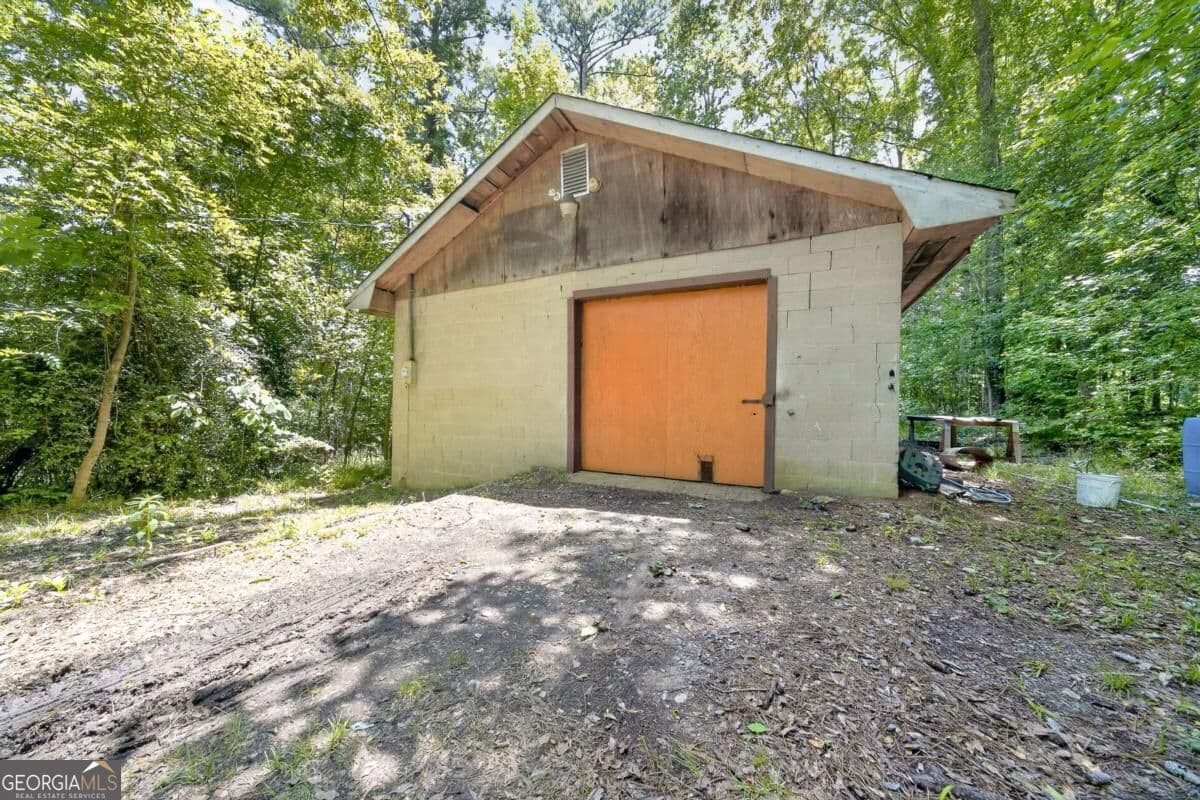 5 bedroom, 4 bathroom, 4,668 sq ft single family residence for sale at 9406 Whitesville Road, Columbus, GA 31904 — photo 8