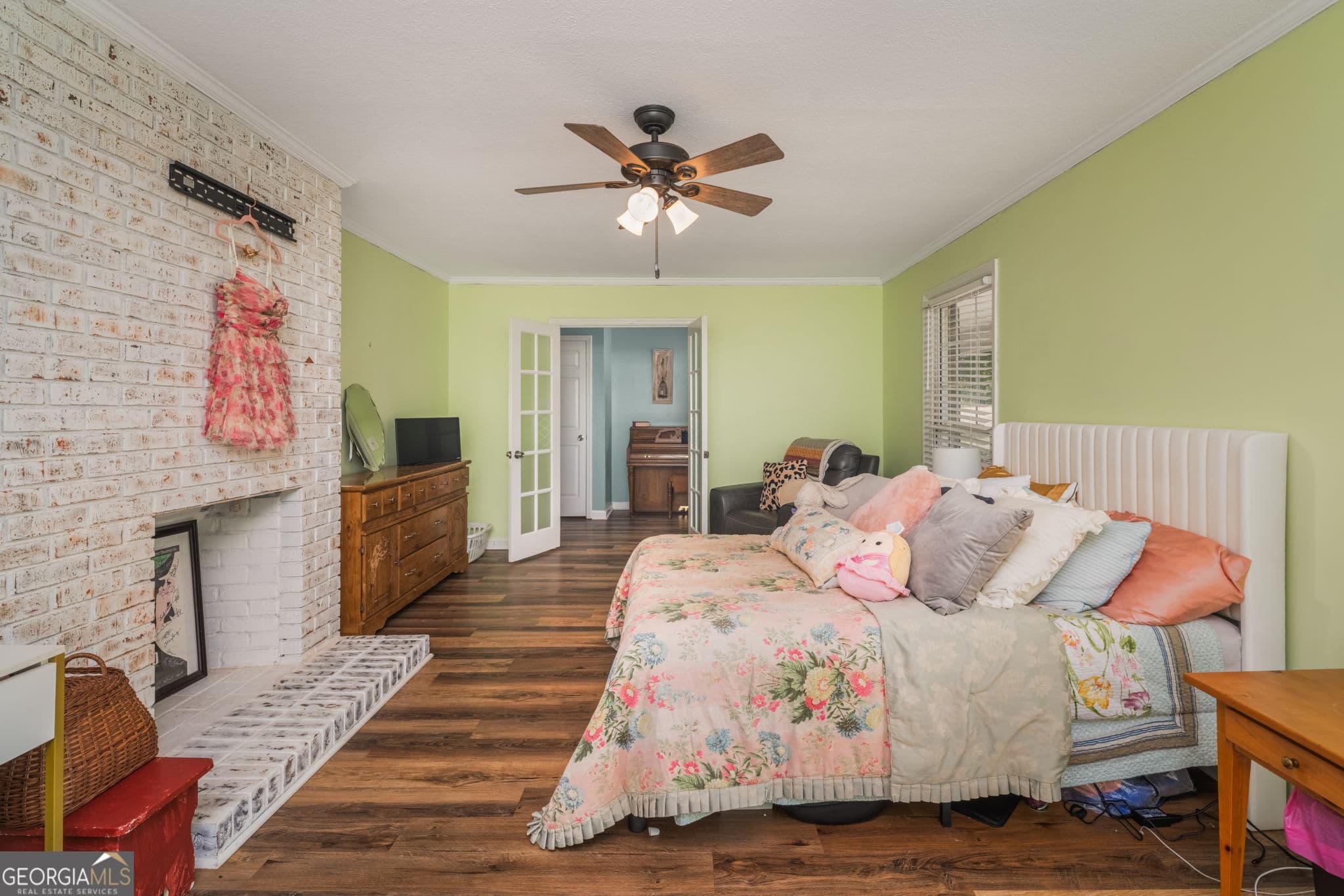 4 bedroom, 2.5 bathroom, 3,502 sq ft single family residence for sale at 284 Dillard Cary Drive, Cochran, GA 31014 — photo 6