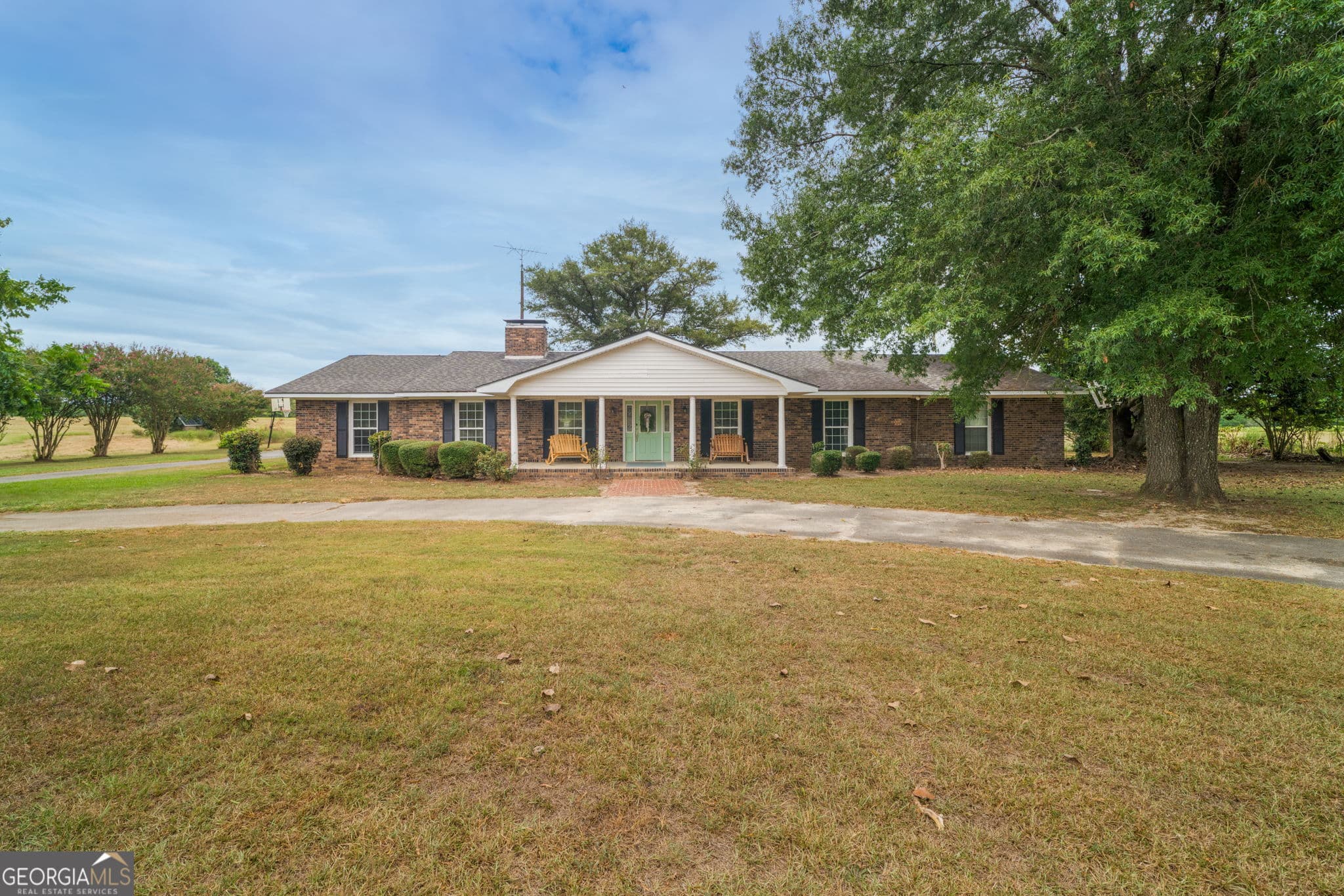 4 bedroom, 2.5 bathroom, 3,502 sq ft single family residence for sale at 284 Dillard Cary Drive, Cochran, GA 31014
