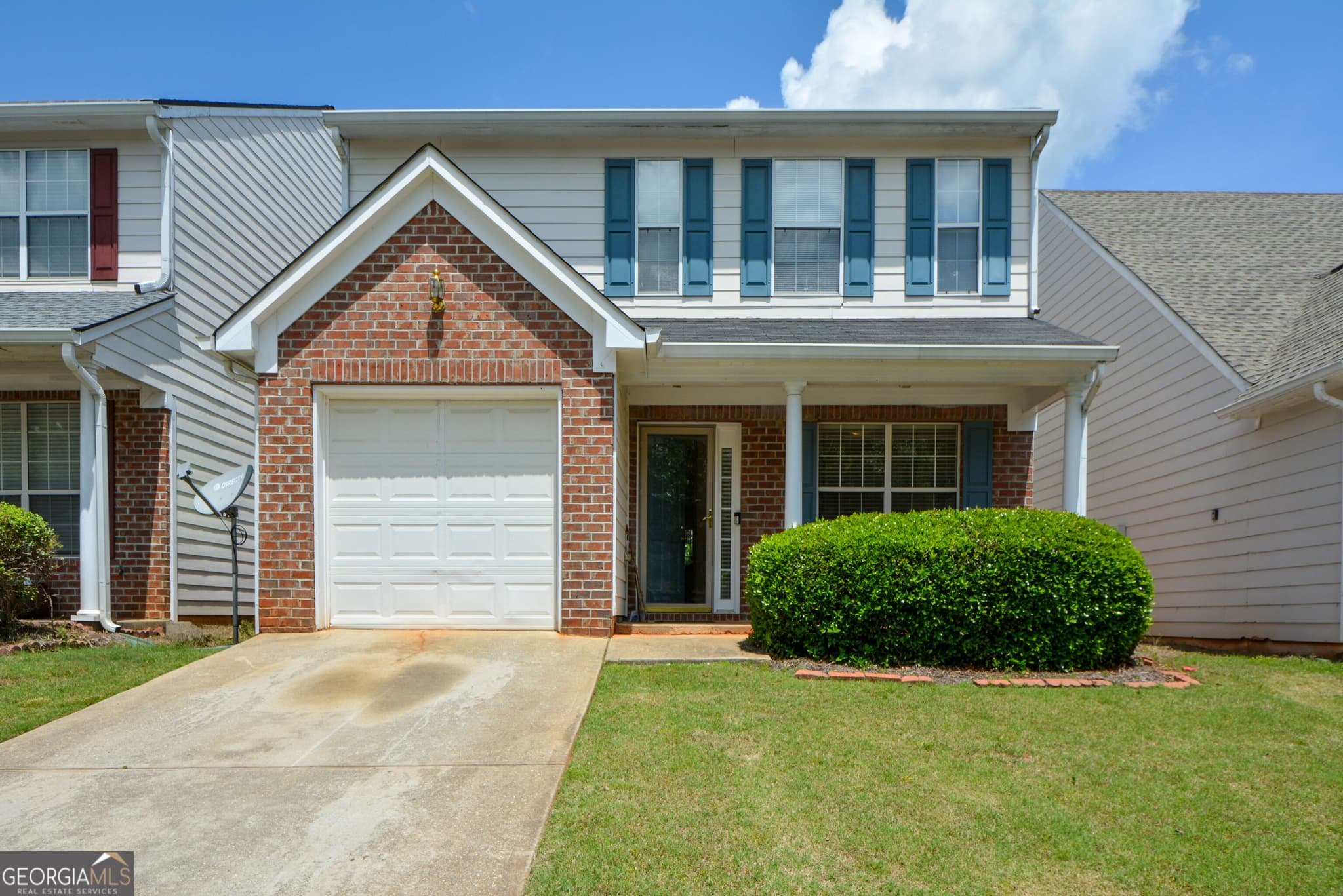 3 bedroom, 3 bathroom, 1,556 sq ft single family residence for sale at 4511 Ravenwood Place # 70, Union City, GA 30291 — photo 1 of 37