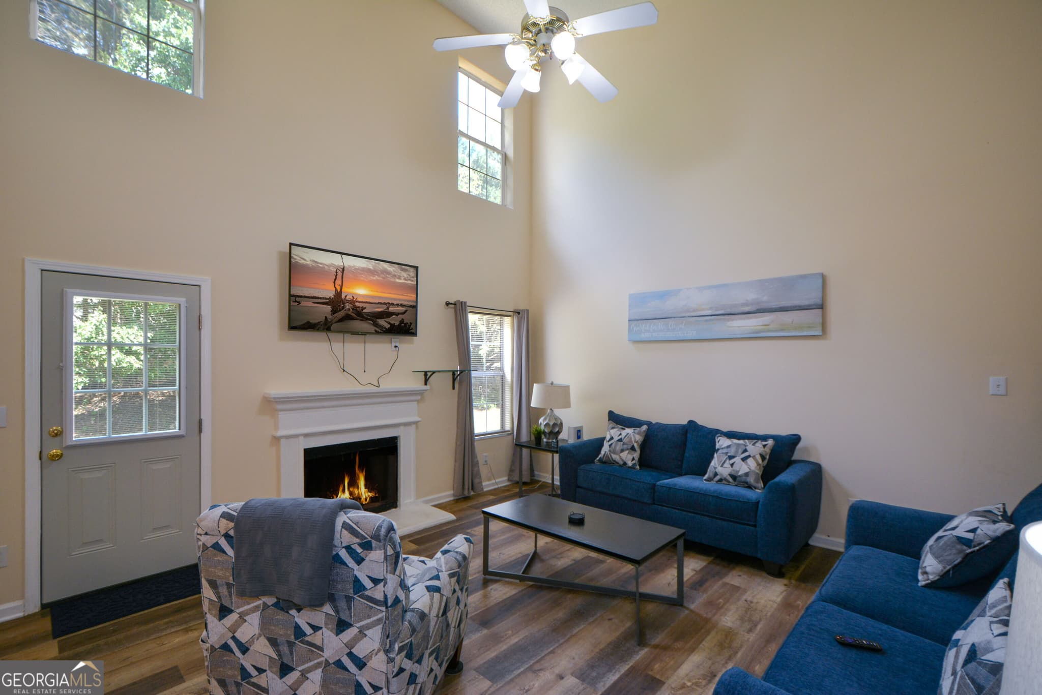 3 bedroom, 3 bathroom, 1,556 sq ft single family residence for sale at 4511 Ravenwood Place # 70, Union City, GA 30291 — photo 9